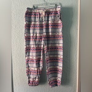 NWT Old Navy Flannel Holiday Fair Isle Women’s Jogger Style PJ Pants - XL